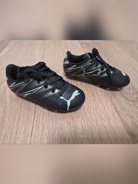 Puma Kids Attacanto Soccer Cleats